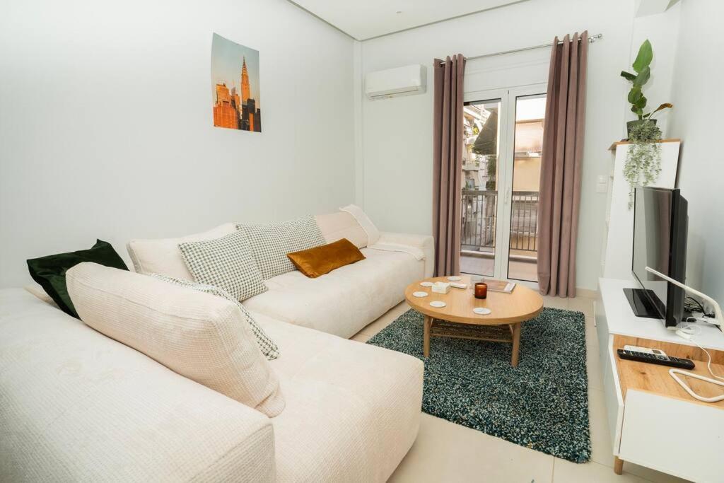 Homey Renovated 1 Bedroom Apartment In Kesariani Αθήνα Εξωτερικό φωτογραφία